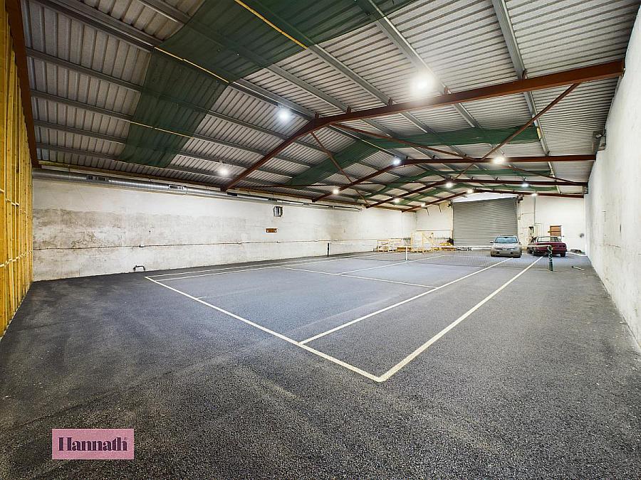 Unit 2a - 97 Mullalelish Road