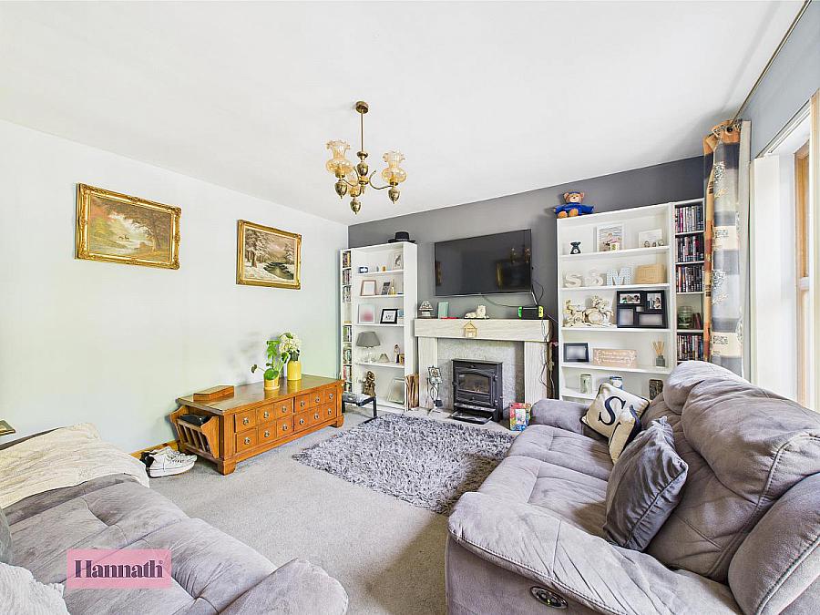 28 Tandragee Road