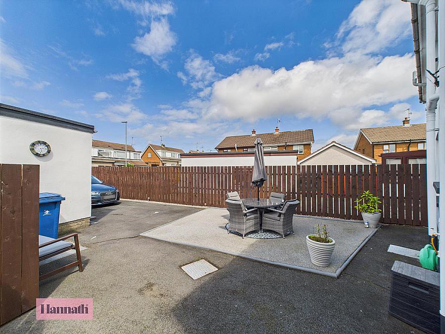 2 Ardmore Close