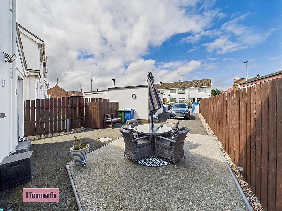 2 Ardmore Close