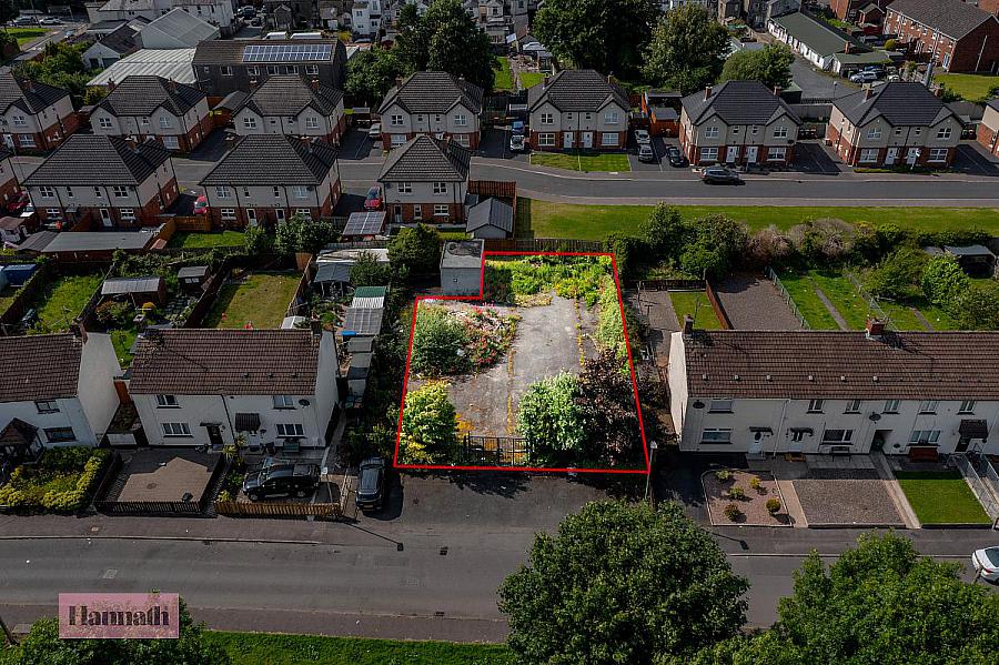 Land between 16 & 18 Ardboe Drive