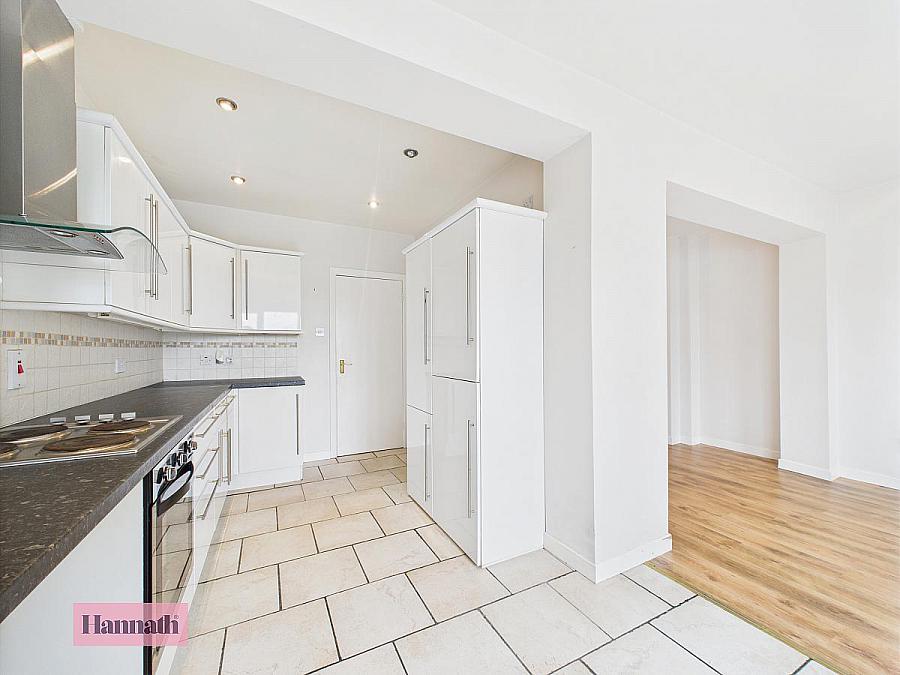 67 Kingsway Drive