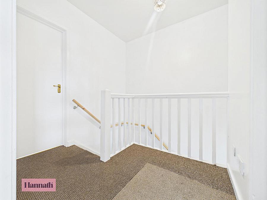 67 Kingsway Drive