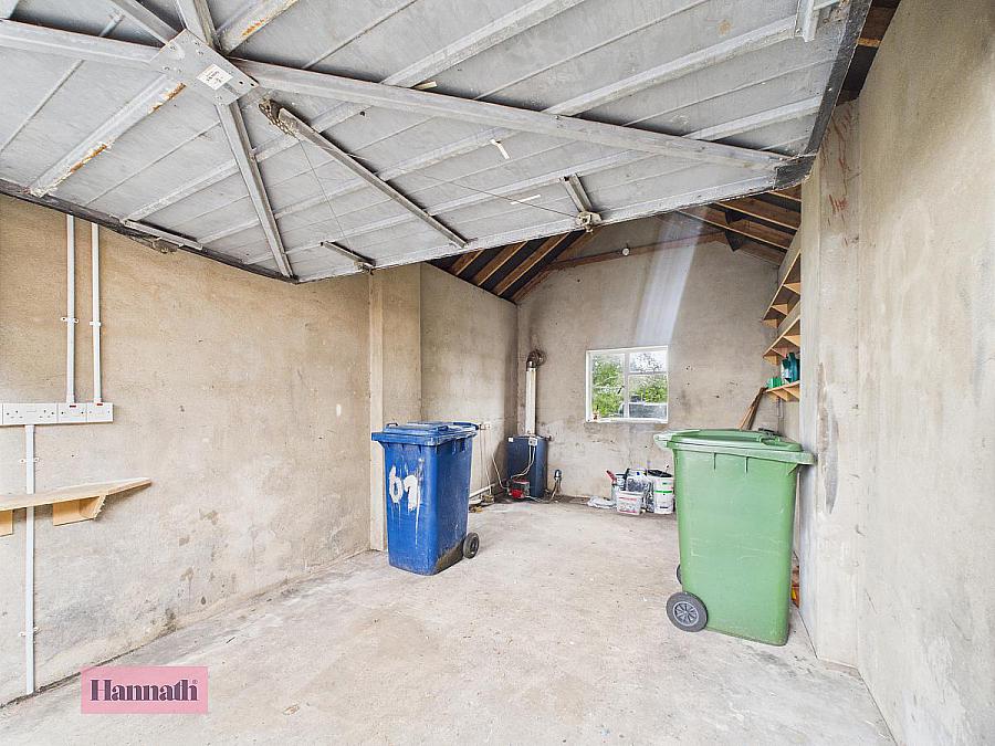 67 Kingsway Drive