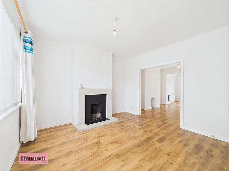 67 Kingsway Drive