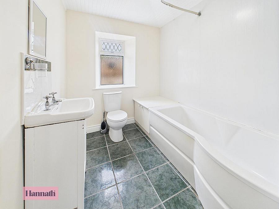 27 Derryanvil Road