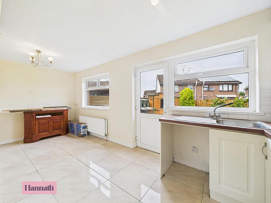 18 Manderley Court
