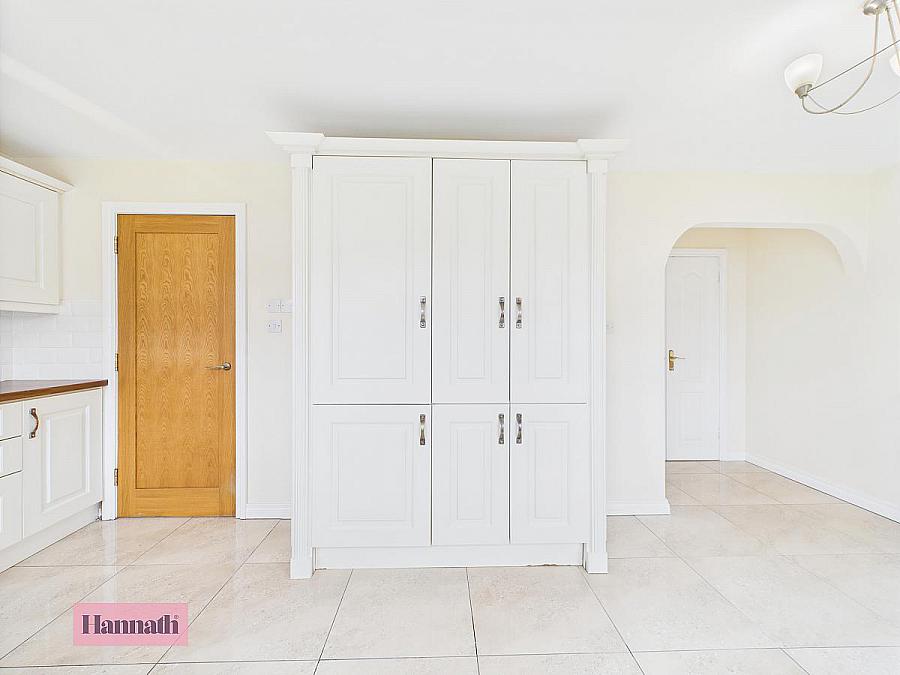 18 Manderley Court