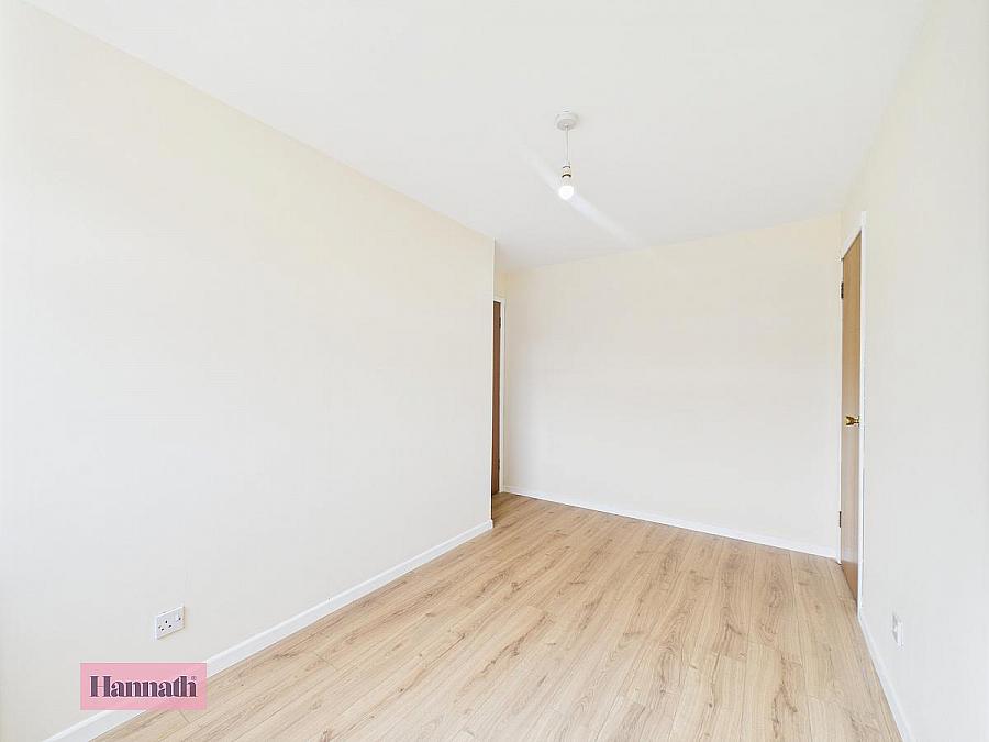 18 Manderley Court