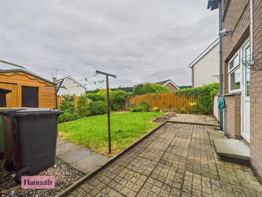 18 Manderley Court 18 Manderley Court