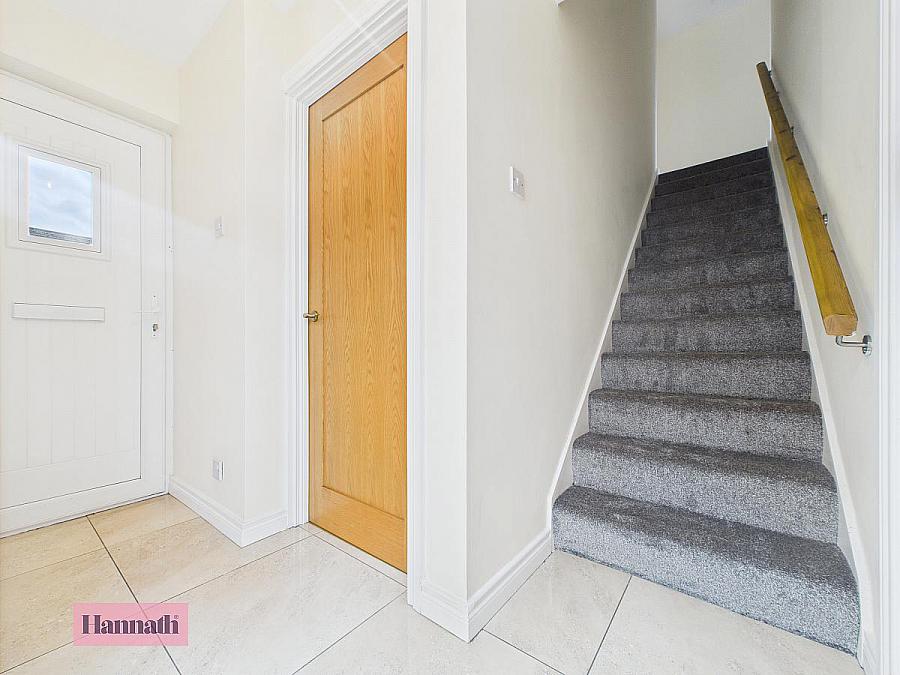 18 Manderley Court