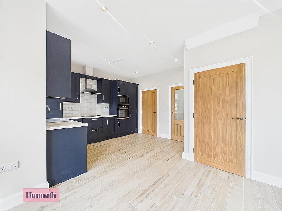25 Bracken Road