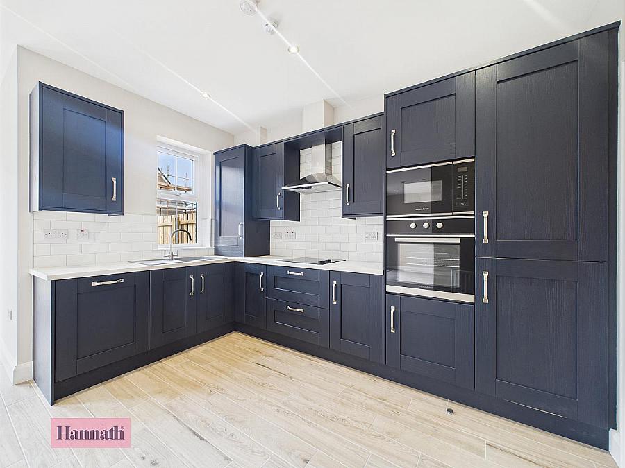 25 Bracken Road
