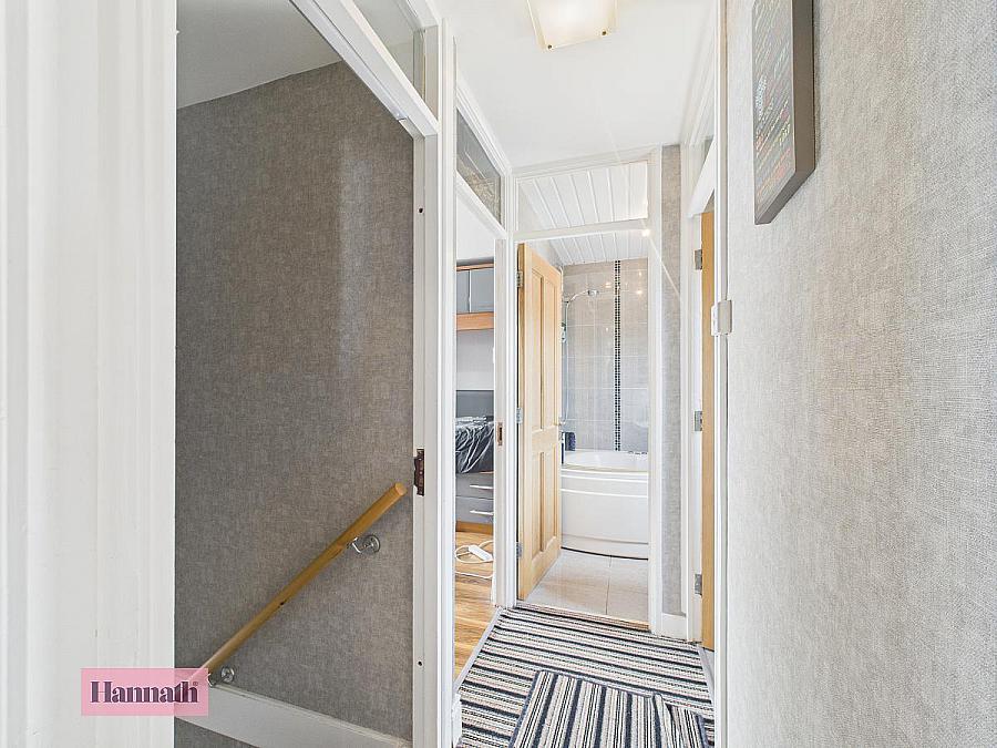 12 Abercorn Park