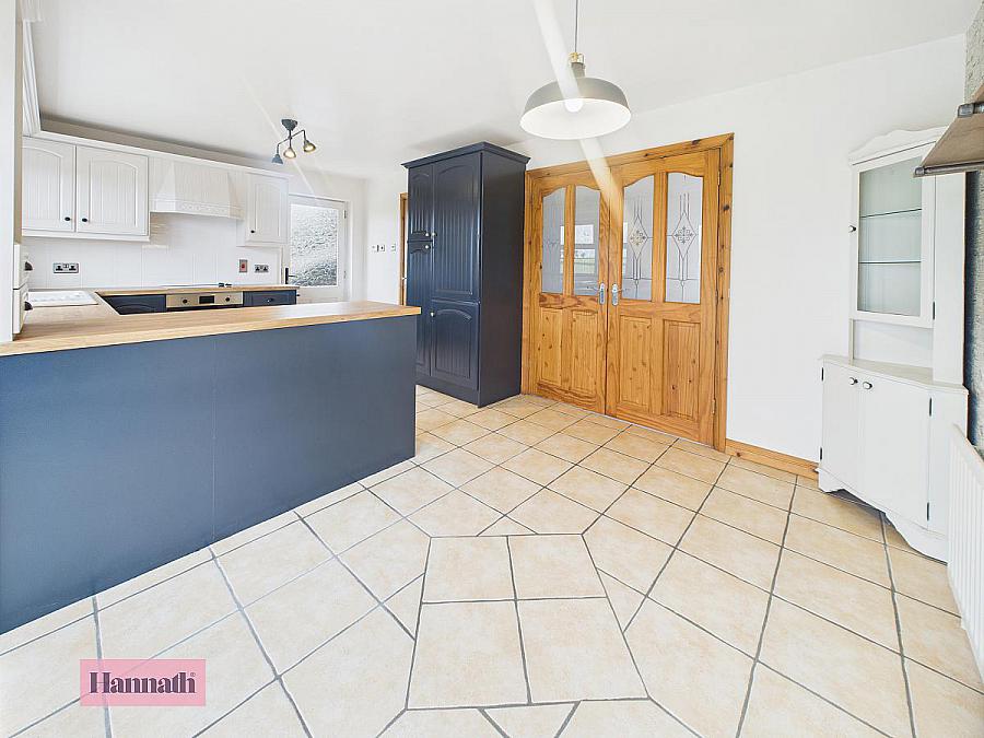 4 Meadowview Lodge