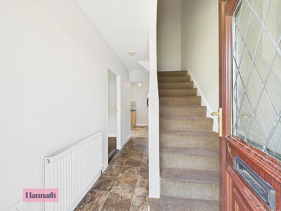 12 Deramore Drive