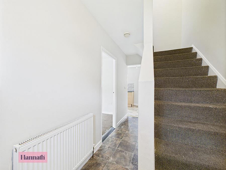 12 Deramore Drive