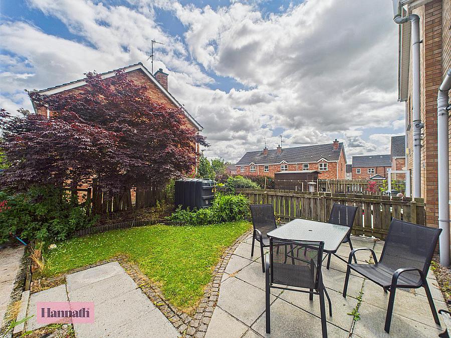 61 Bocombra Hill