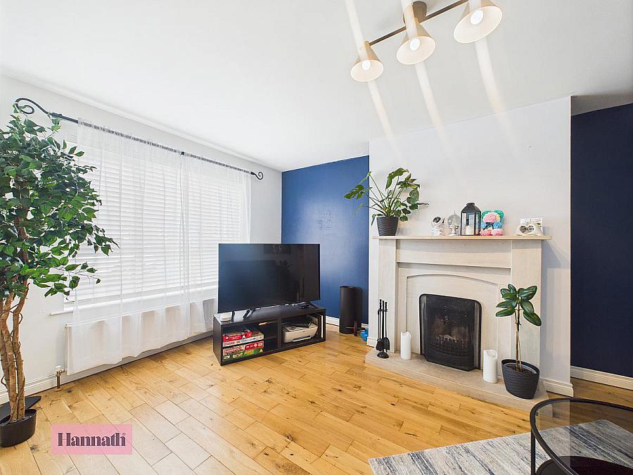 61 Bocombra Hill