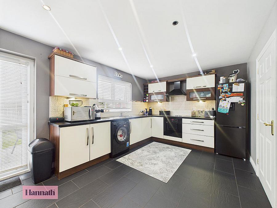 61 Bocombra Hill