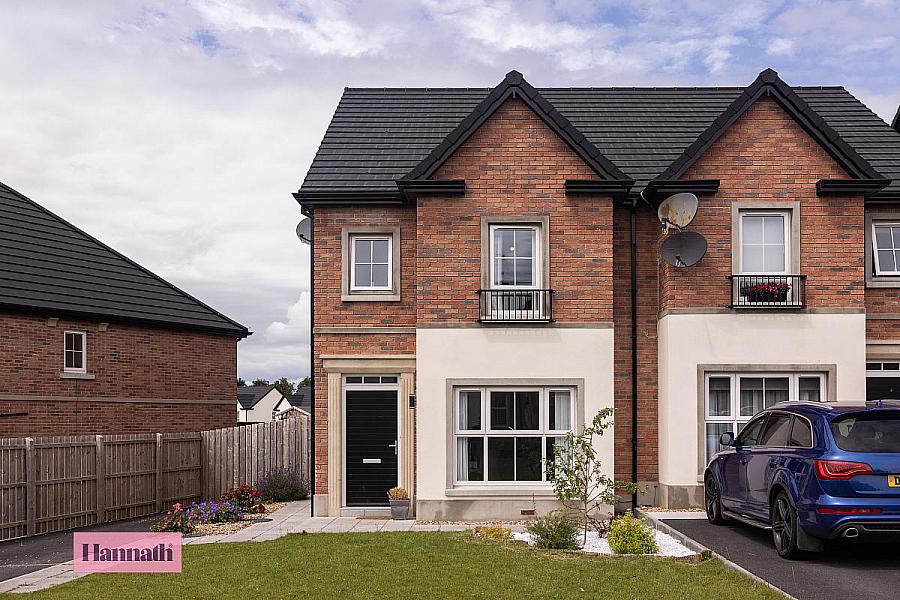92 Drumnagoon Park
