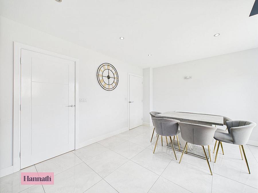 92 Drumnagoon Park