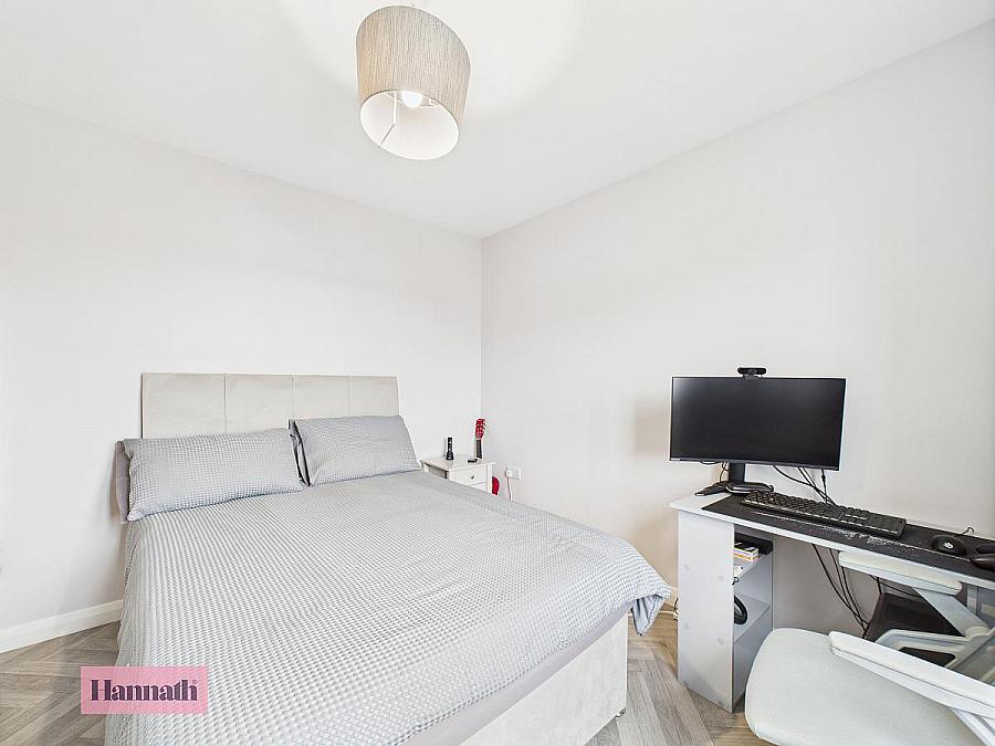 21 Ashgrove Heights