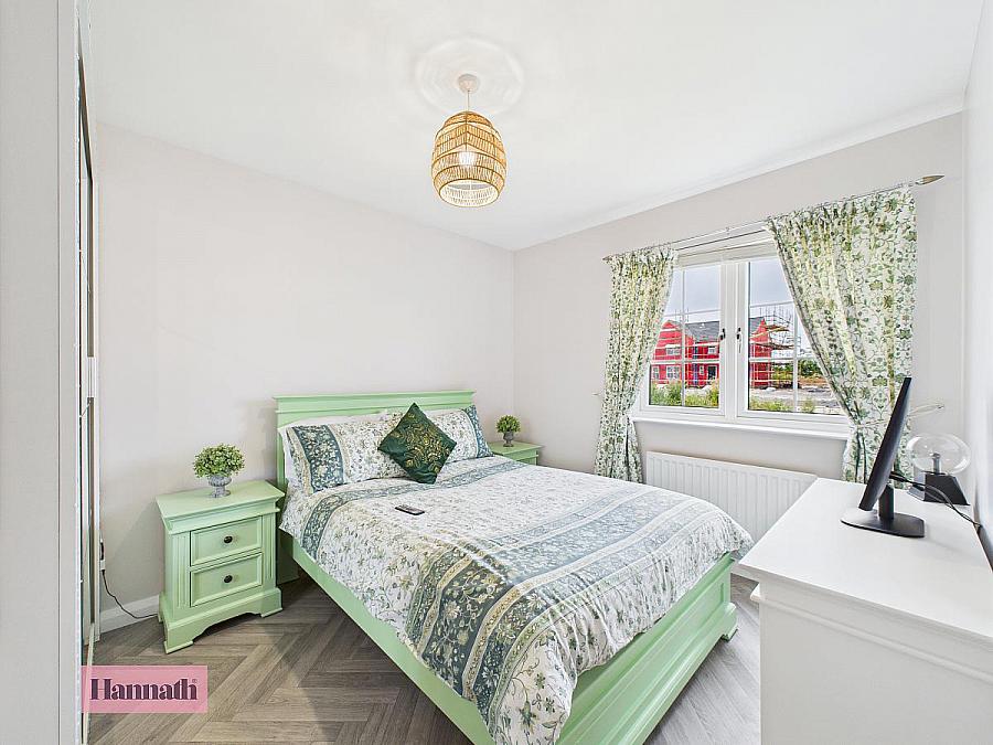 21 Ashgrove Heights
