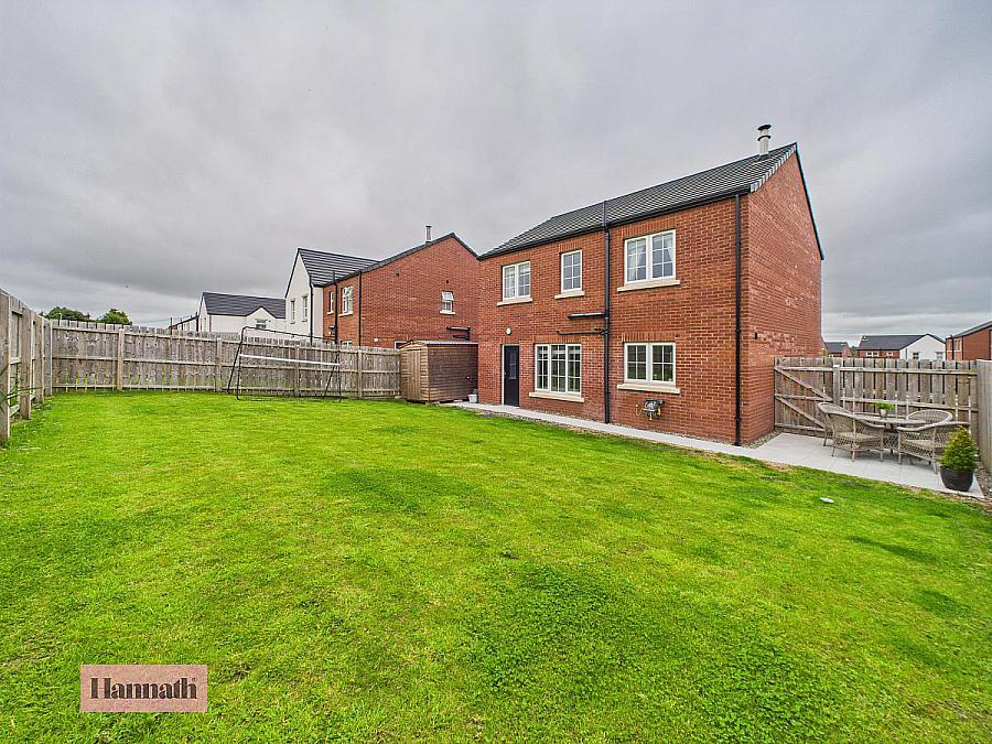 21 Ashgrove Heights