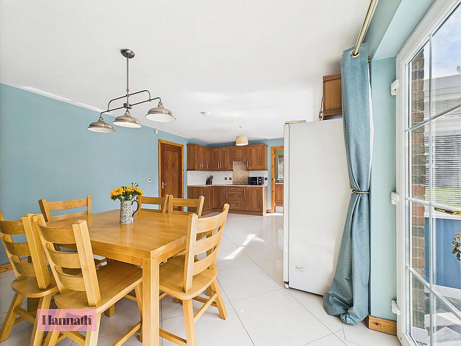 11 Hillcrest Mews