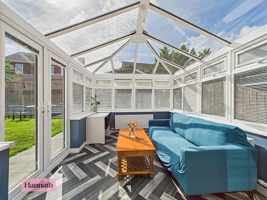 11 Hillcrest Mews