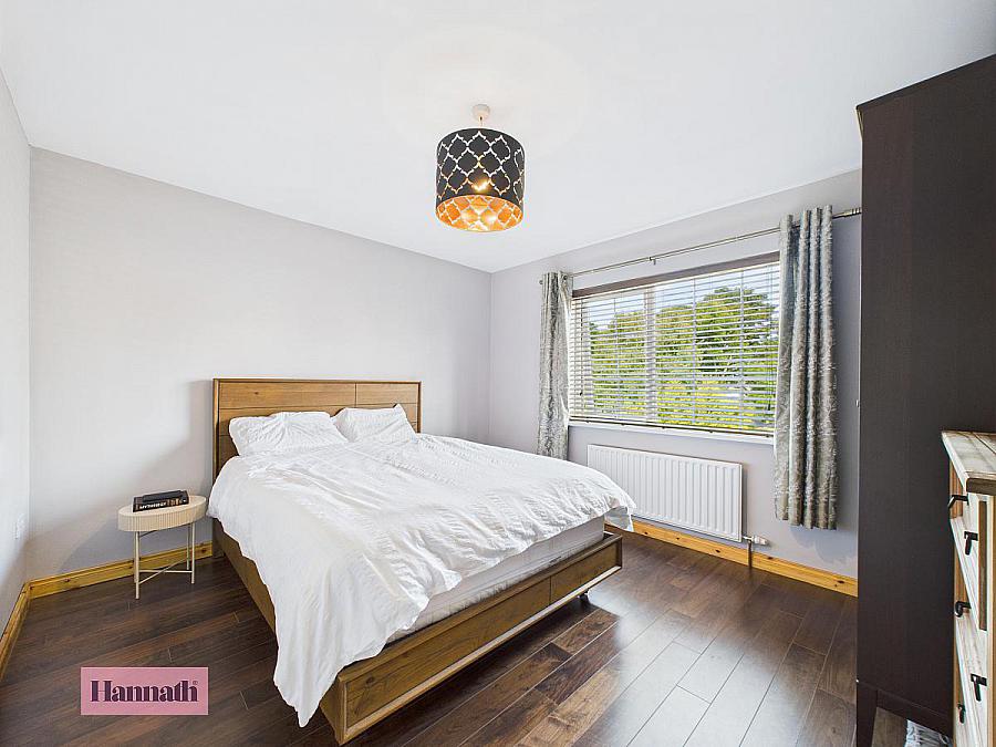 11 Hillcrest Mews