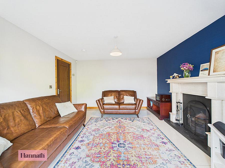 11 Hillcrest Mews