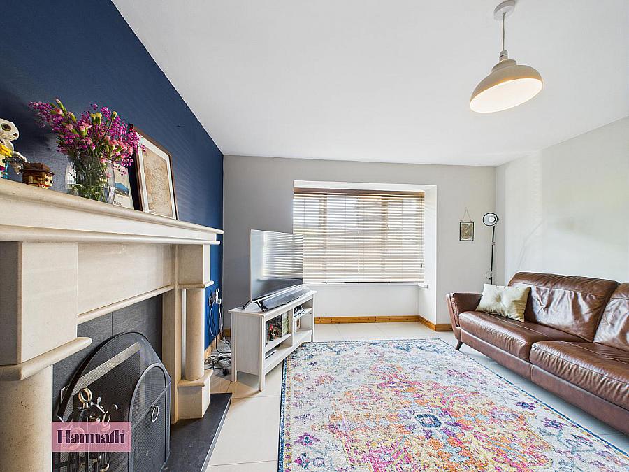 11 Hillcrest Mews