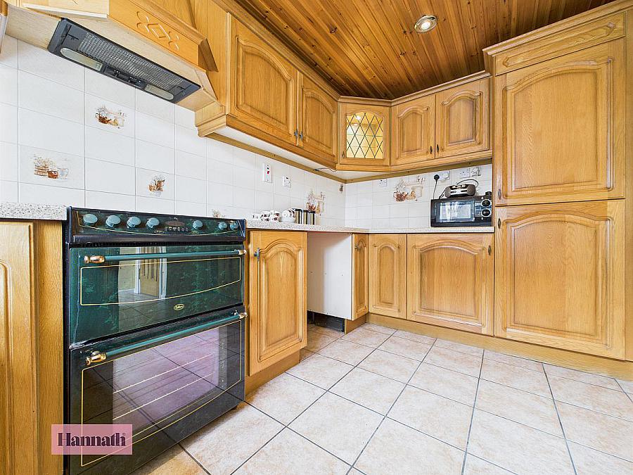 25 Meadowbrook