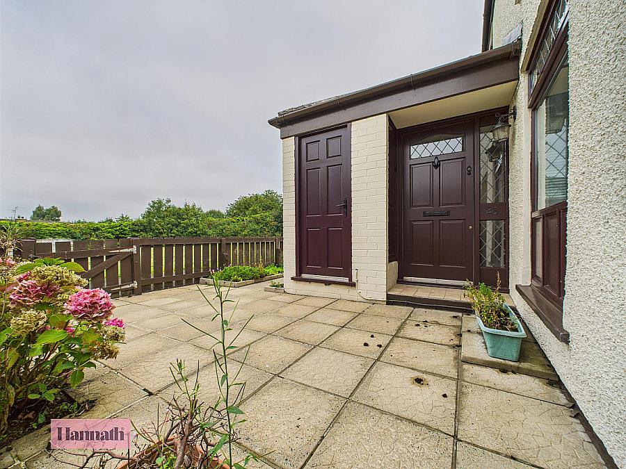 25 Meadowbrook
