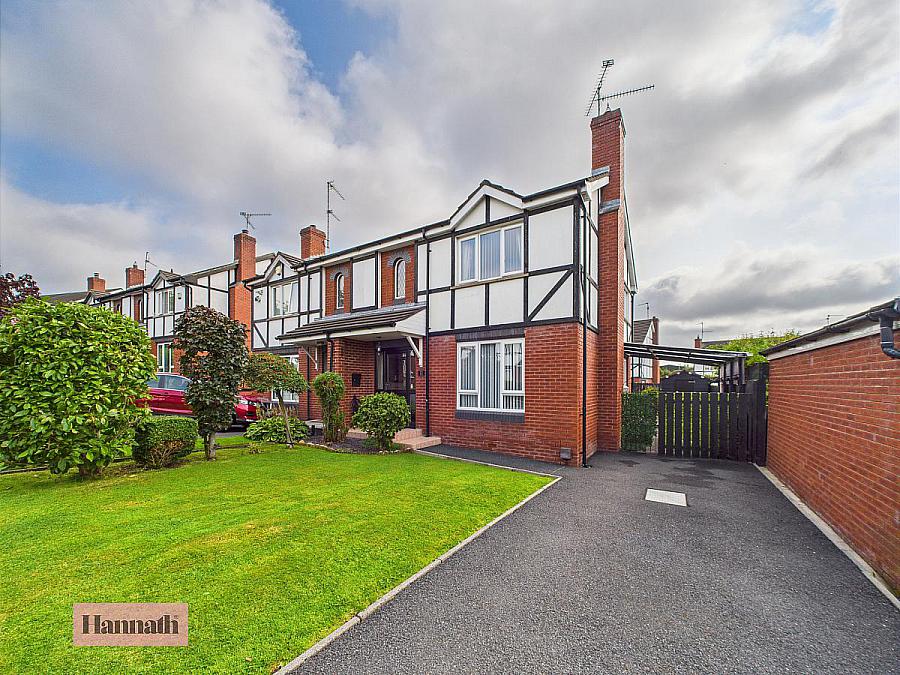 11 Inglewood Lodge