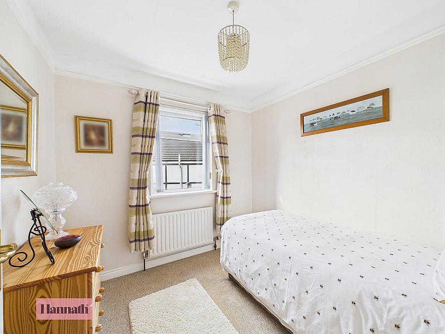 11 Inglewood Lodge
