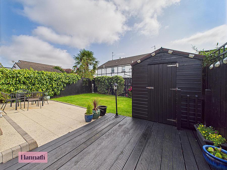 11 Inglewood Lodge