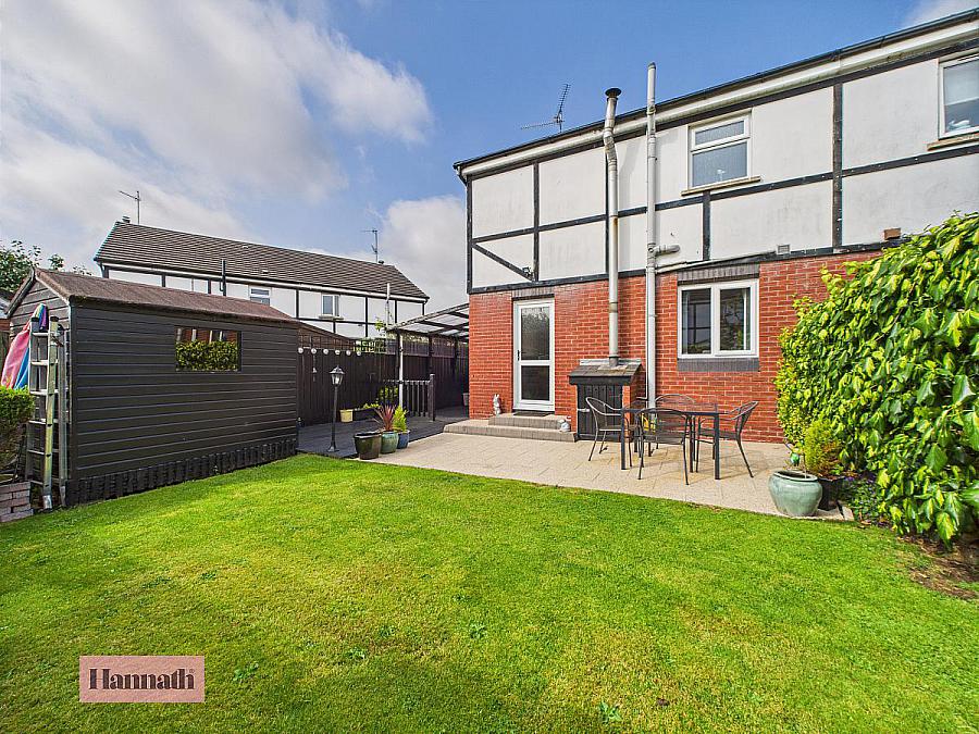 11 Inglewood Lodge