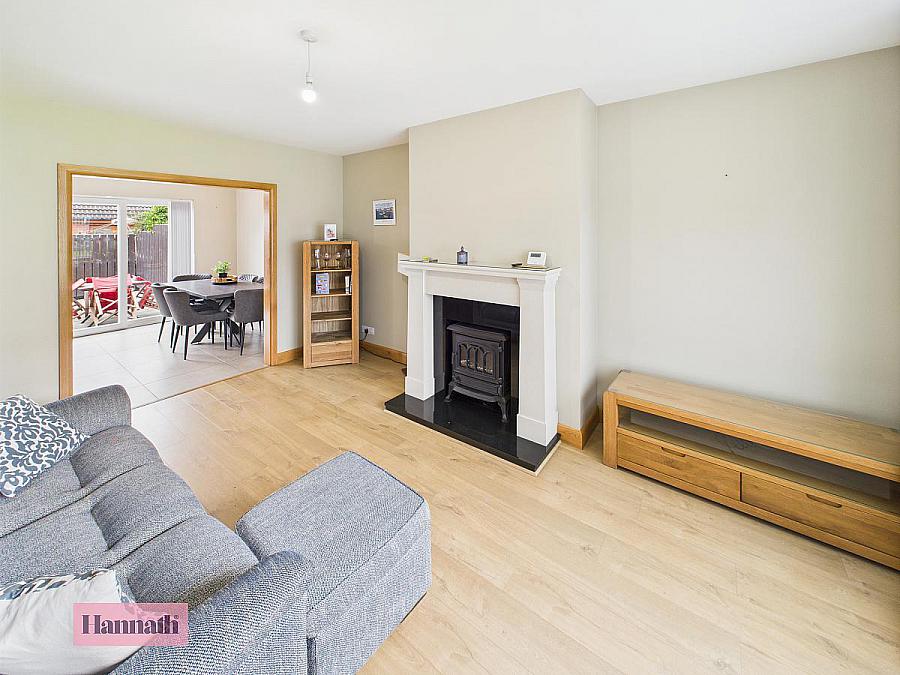 15 Sandringham Court