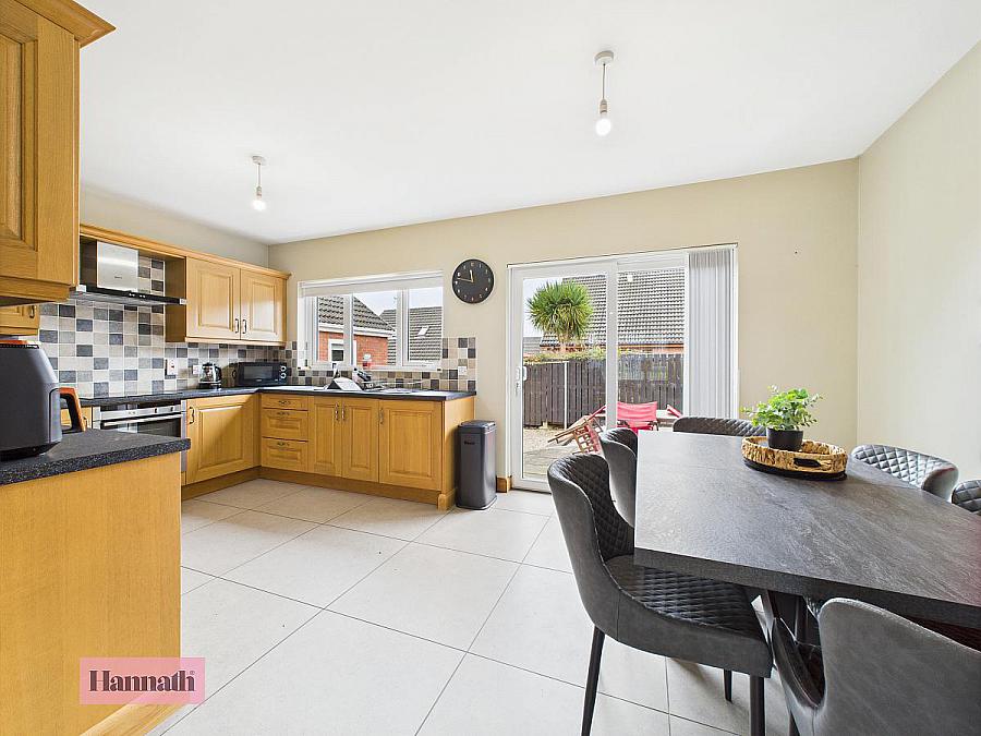 15 Sandringham Court
