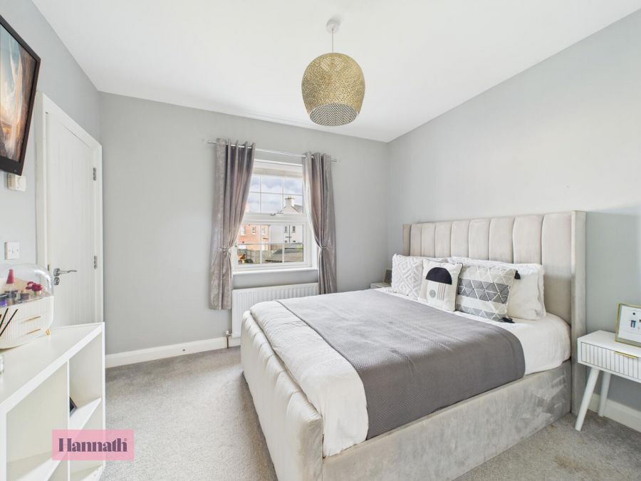 15 Bracken Hall