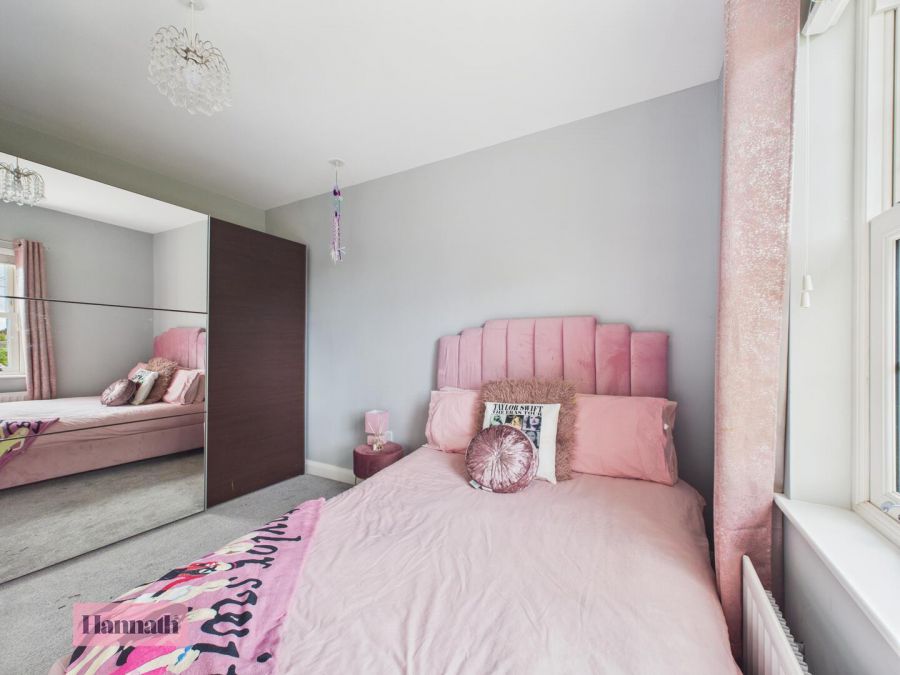 15 Bracken Hall