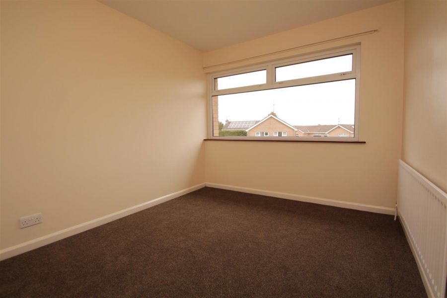 24 Knockview Drive