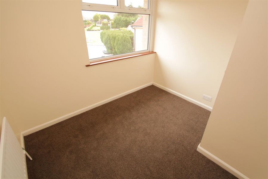 24 Knockview Drive