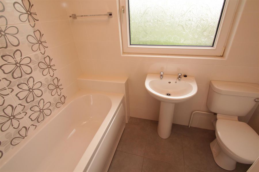 24 Knockview Drive