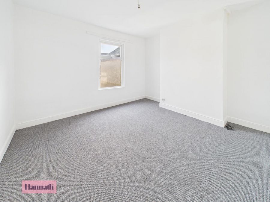 9 Carrickblacker Avenue