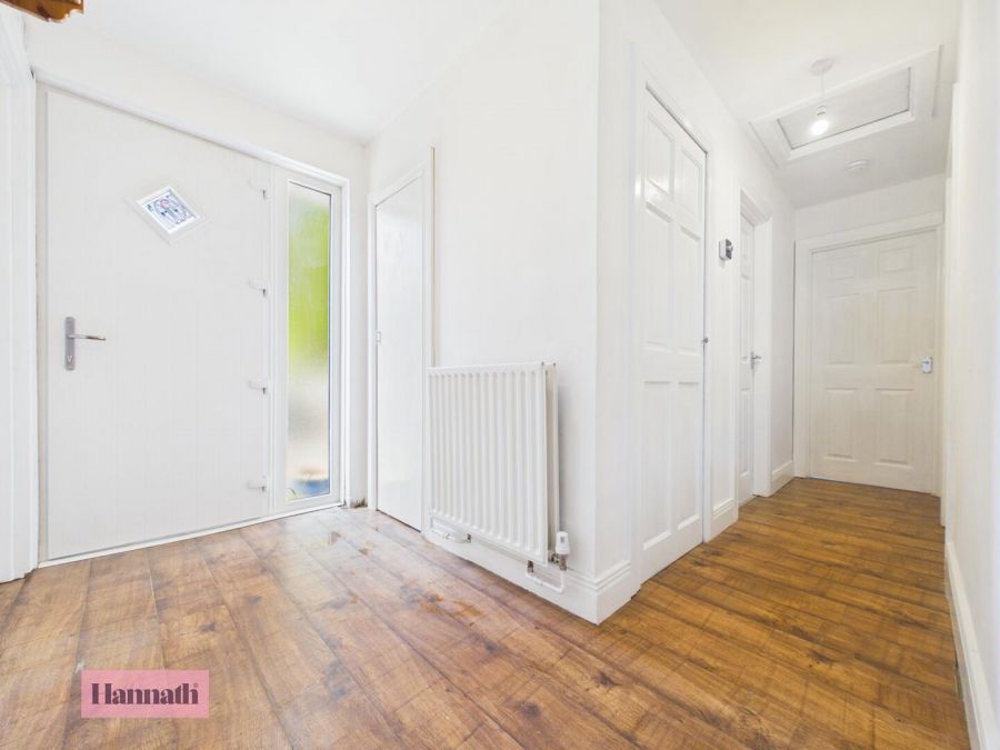 6 Glenhill Park
