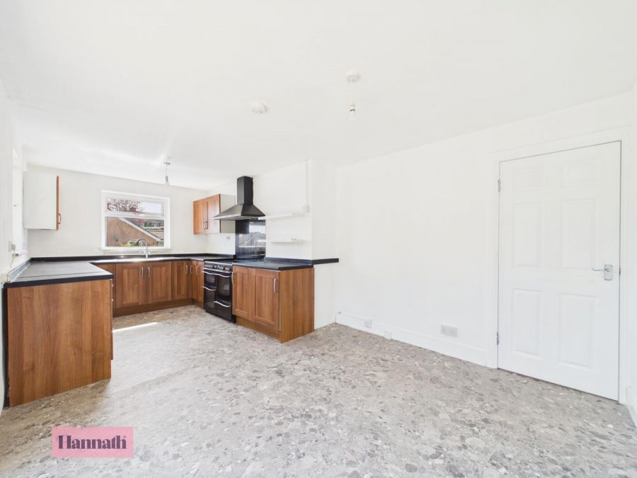 6 Glenhill Park